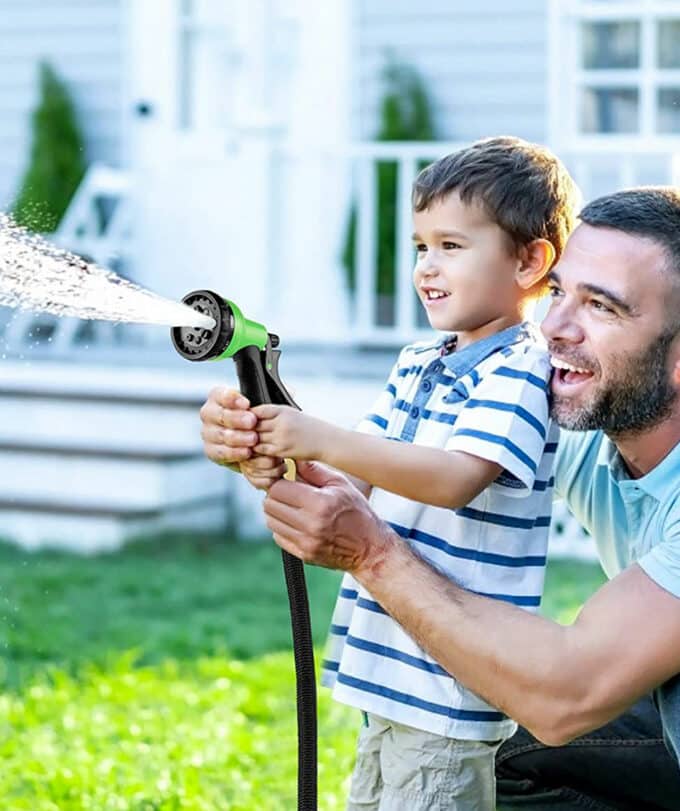 Mangueira de irrigação extensível e flexível