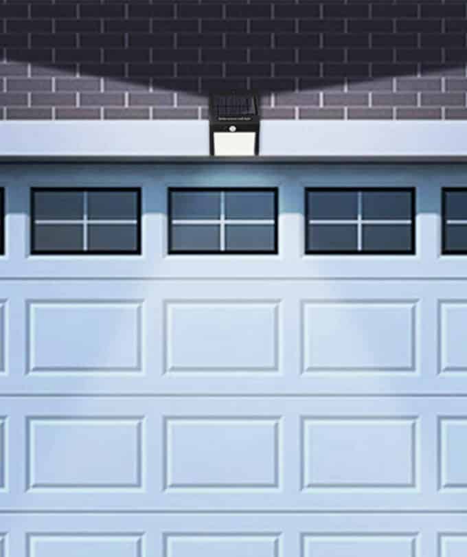 Luz solar exterior com sensor de movimento